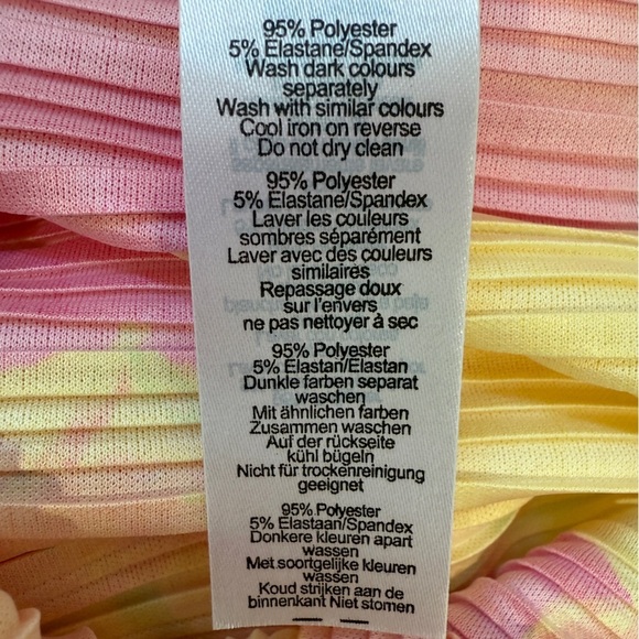 Prettylittle Thing Multi Floral Print Plisse Bandeau Maxi Dress US SIZE 2 - Picture 7 of 7